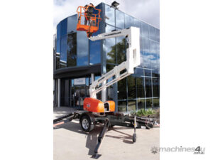 Snorkel MHP13AT Trailer Mounted Boom Lift — view 1